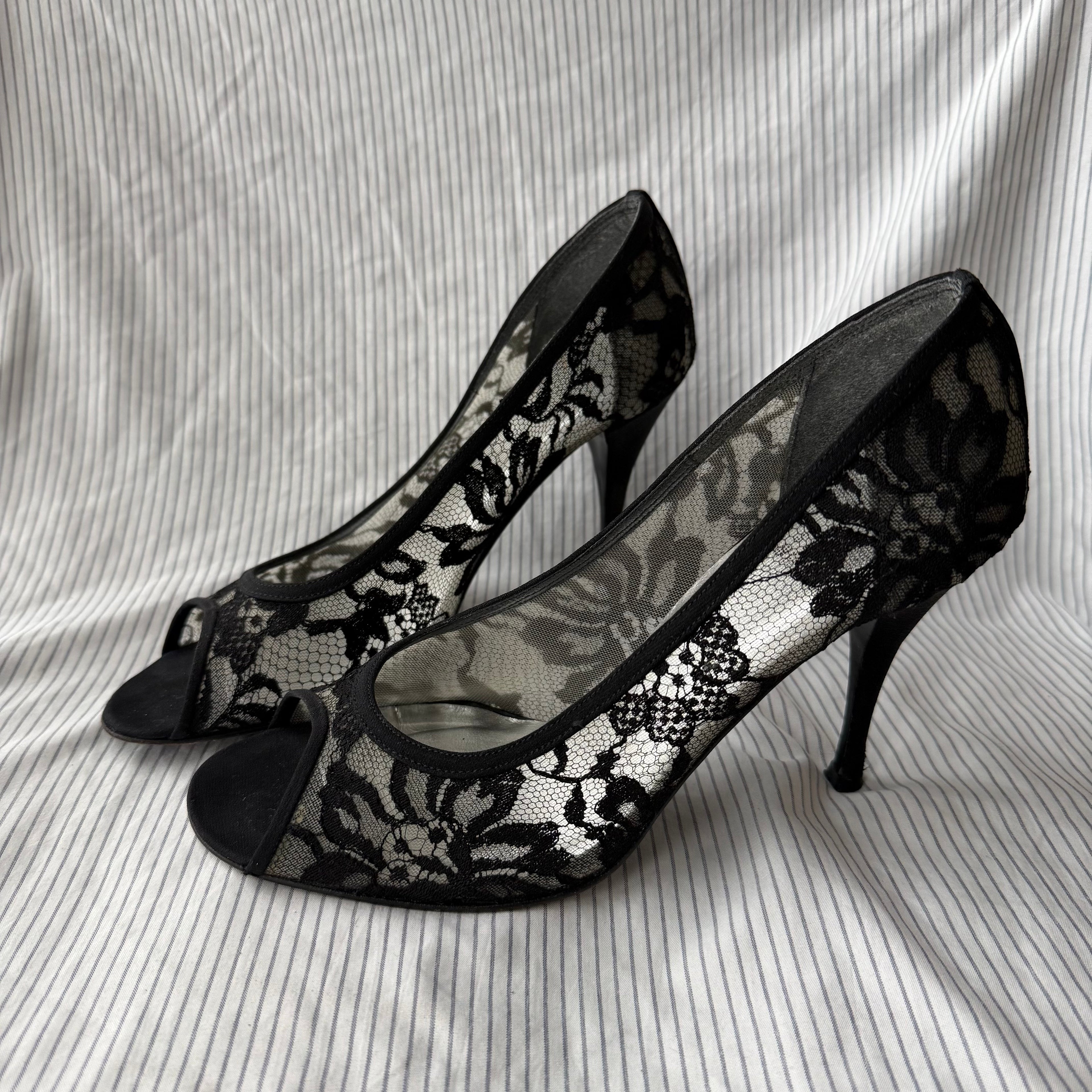 Stuart Weitzman Vintage Black Lace Heels